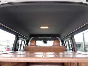 ハイエースナローボディーバン ライトキャンピングカー【FD-BOX V08-N】