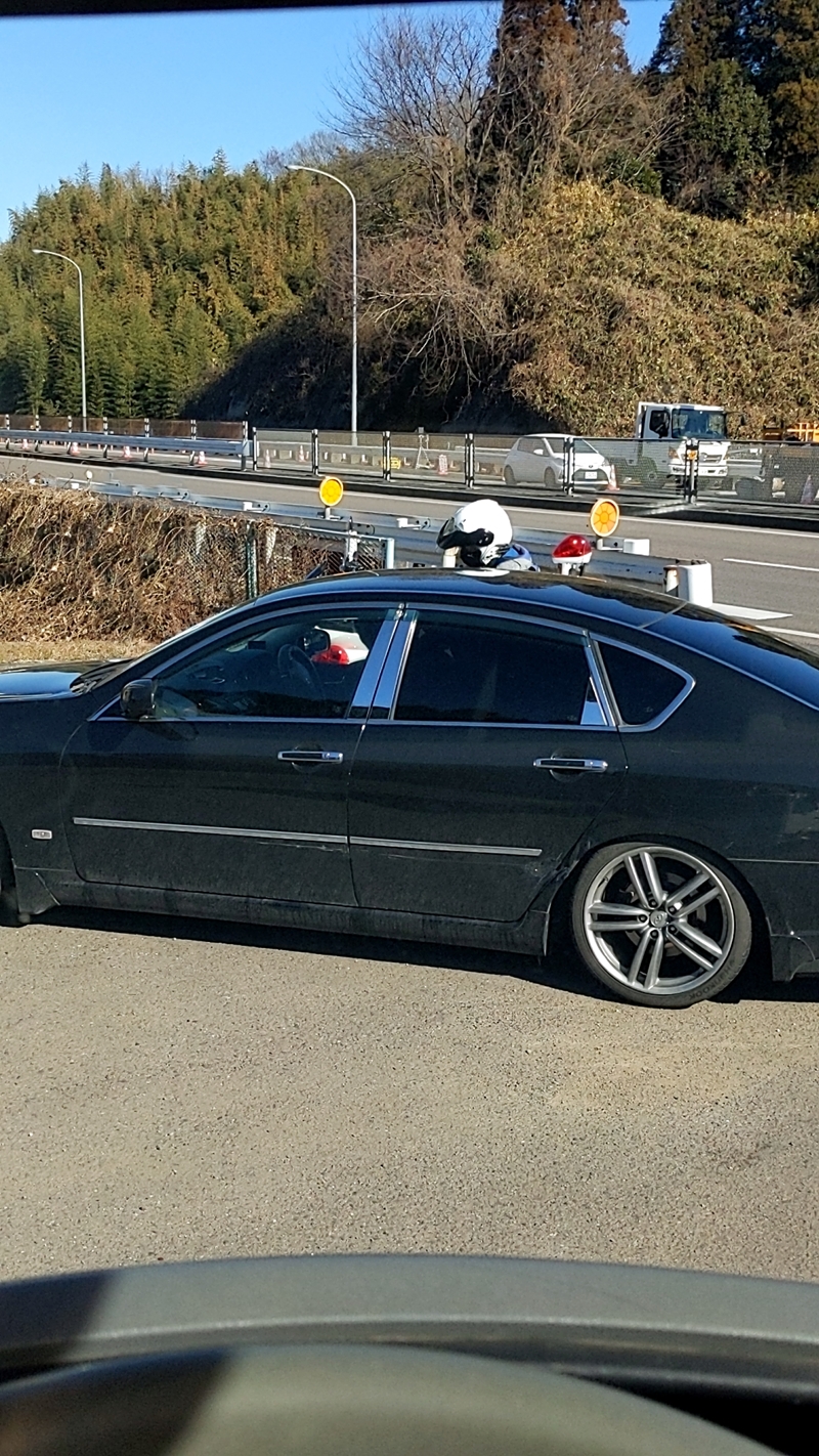 岐阜県　たま さん　フーガ