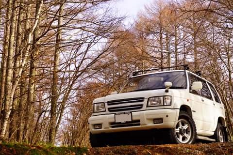 埼玉県　TETSU さん　ISUZU　ビックホーン