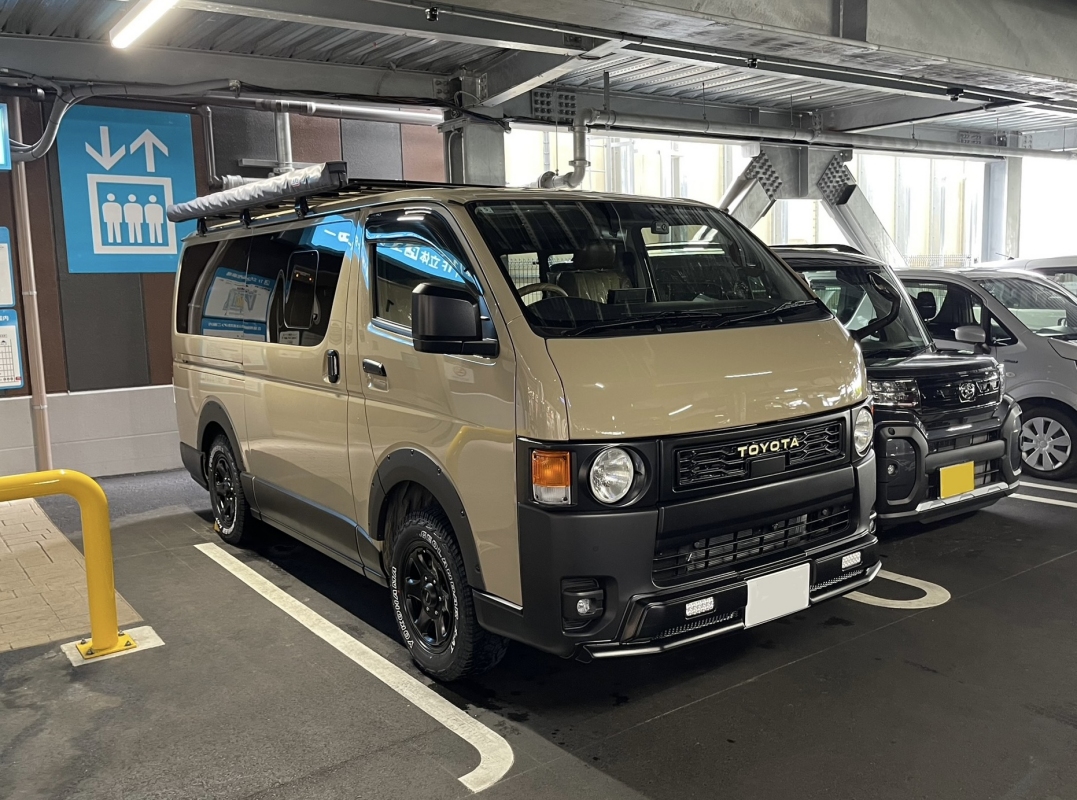 神奈川県　ねぎしお さん　ハイエースバン
