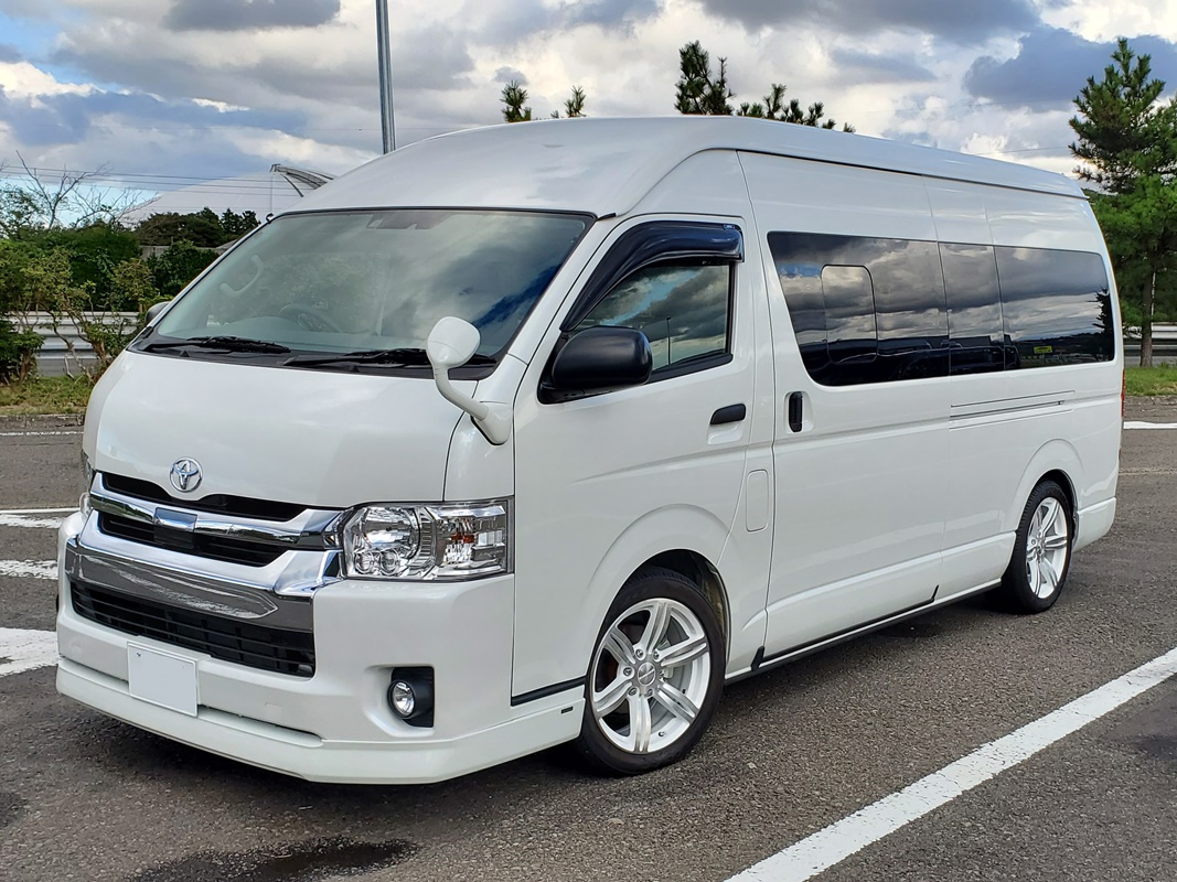 岩手県　ナンシー さん　ハイエース