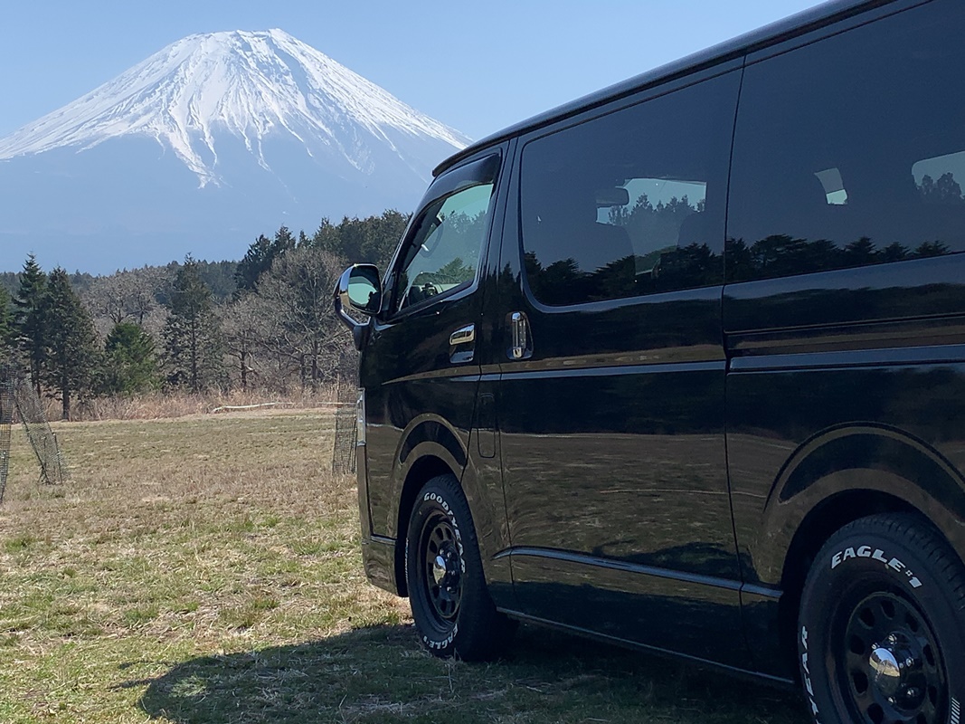 埼玉県　アナハイムの使者 さん　ハイエース