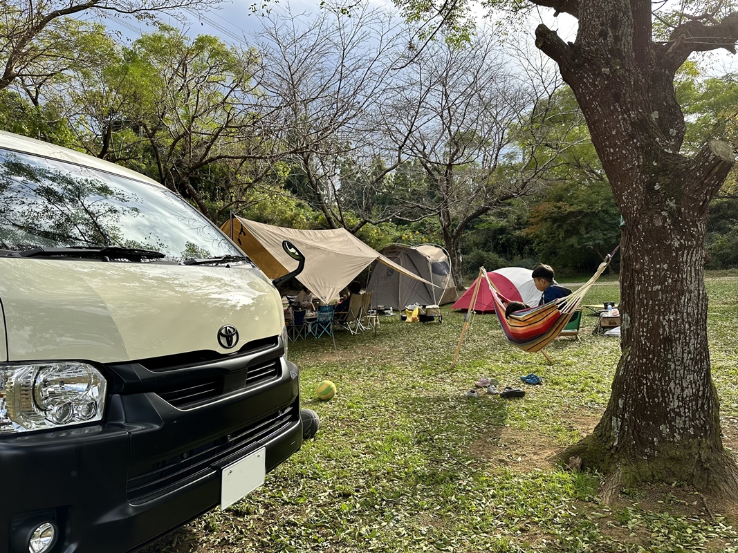 神奈川県　sennes さん　ハイエースワゴン