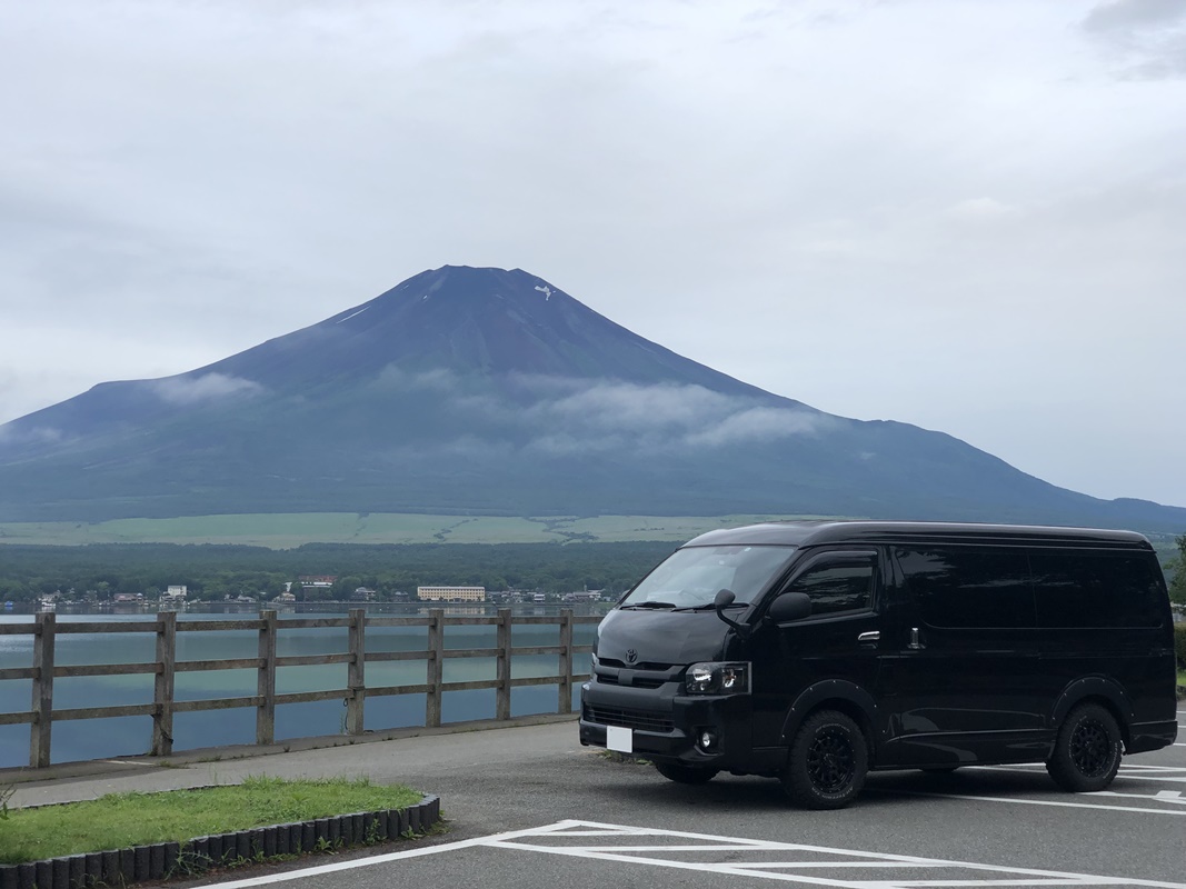 福島県　Black pearl さん　ハイエースワゴン