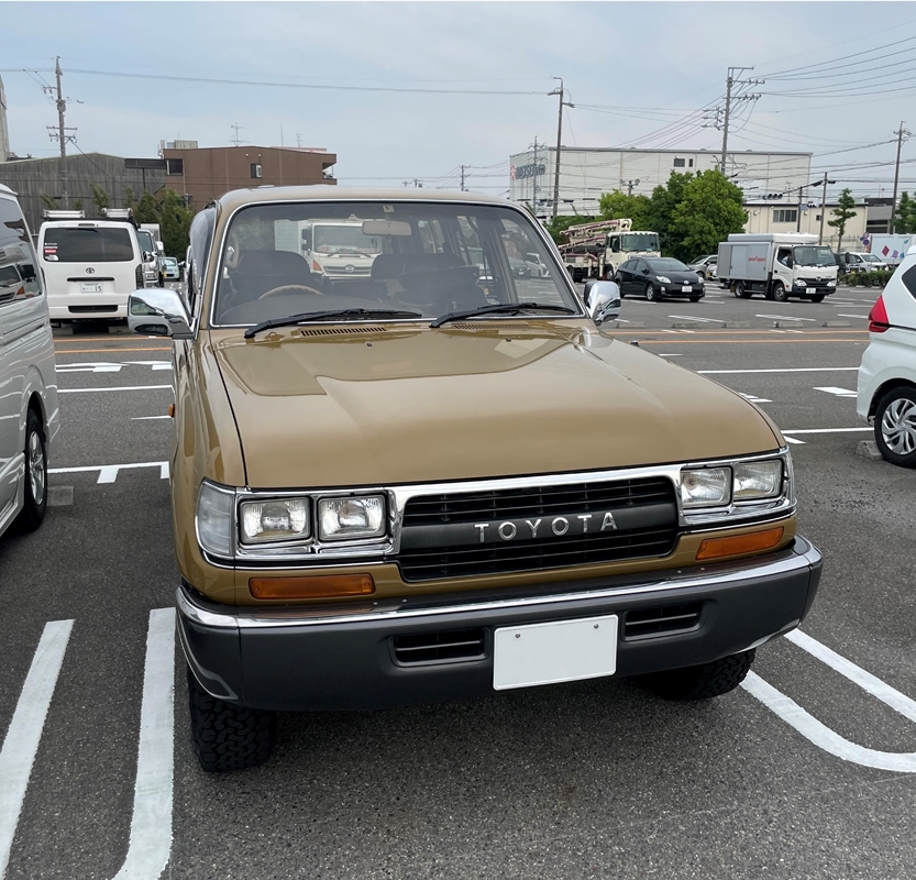 東京都　ぶーすか さん　ラウンドクルーザー80