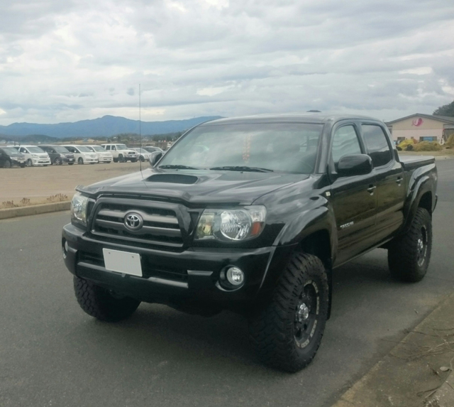 京都府　まっちゃん さん　2010 タコマWキャブ4×4 TRD