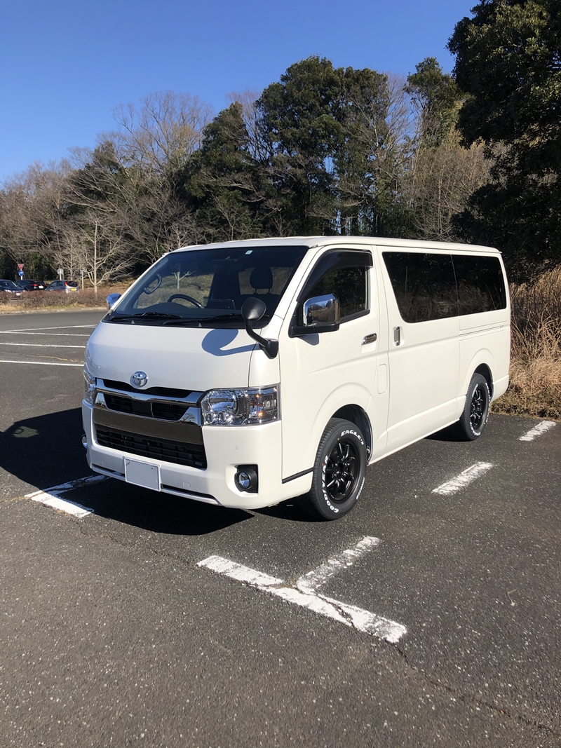 埼玉県　ショア さん　ハイエースバン