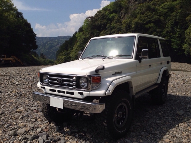 岐阜県　みーしお さん　ランクル70