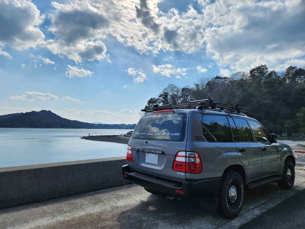 熊本県　AGOro さん　ランクル100