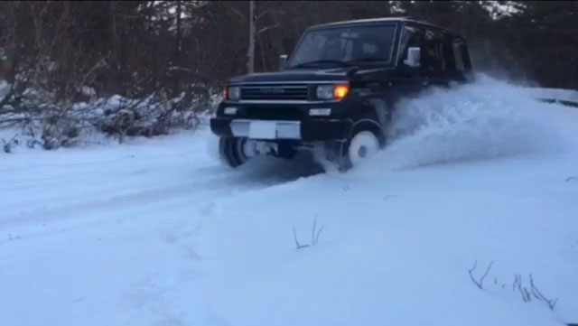 青森県　雪国 さん　Land Cruiser Prad 78