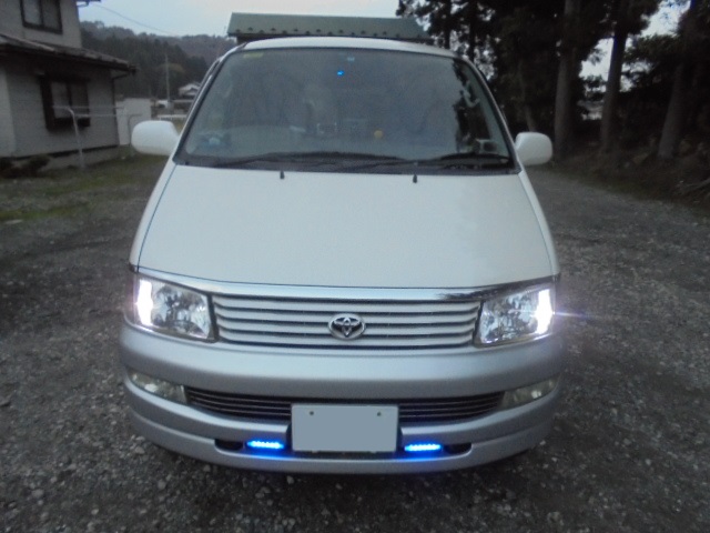 山形県　SHUN さん　ハイエースレジアス