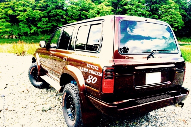 埼玉県　豊田式大陸型巡洋艦 船長 さん　LAND CRUISER 80