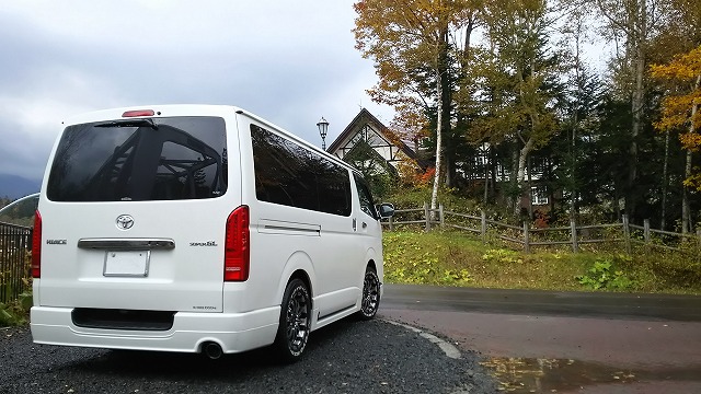 北海道　KDH206V さん　ハイエースダークプライム4WD