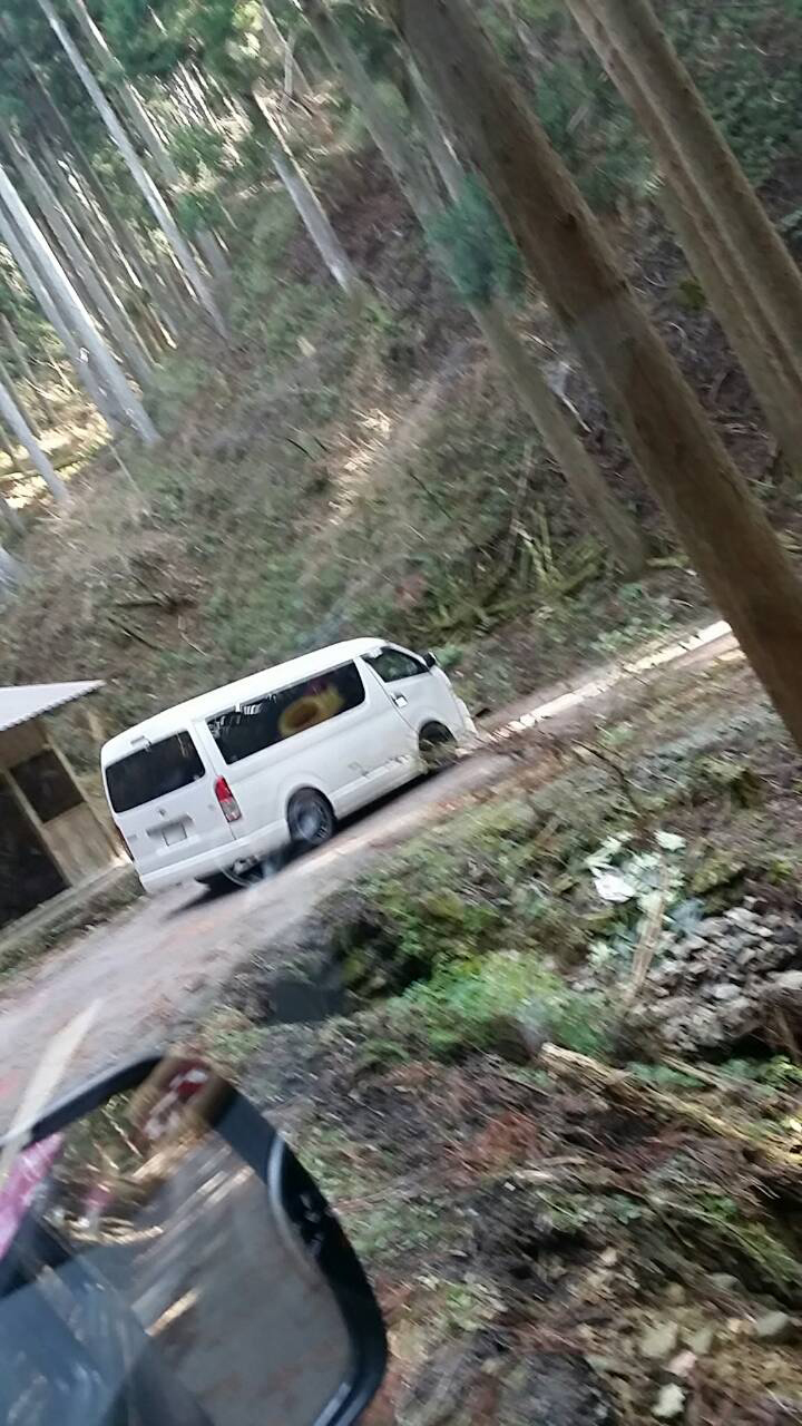 兵庫県　パパ さん　ハイエースワゴン