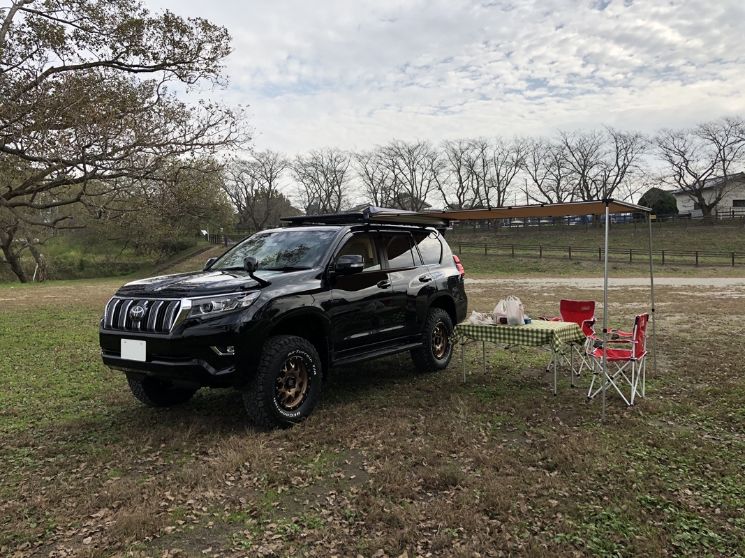 茨城県　カヌー乗り さん　ランドクルーザープラド