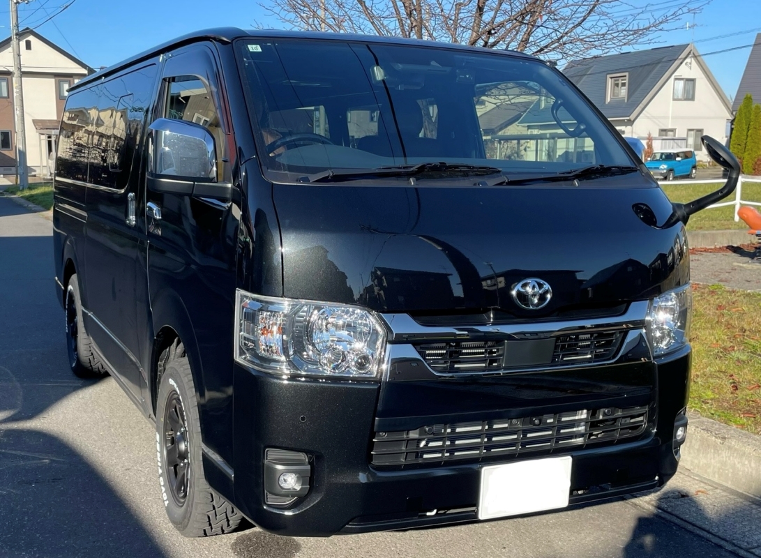 青森県　ＫURO さん　ハイエース