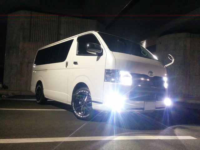 神奈川県　tnk さん　ハイエースダークプライム