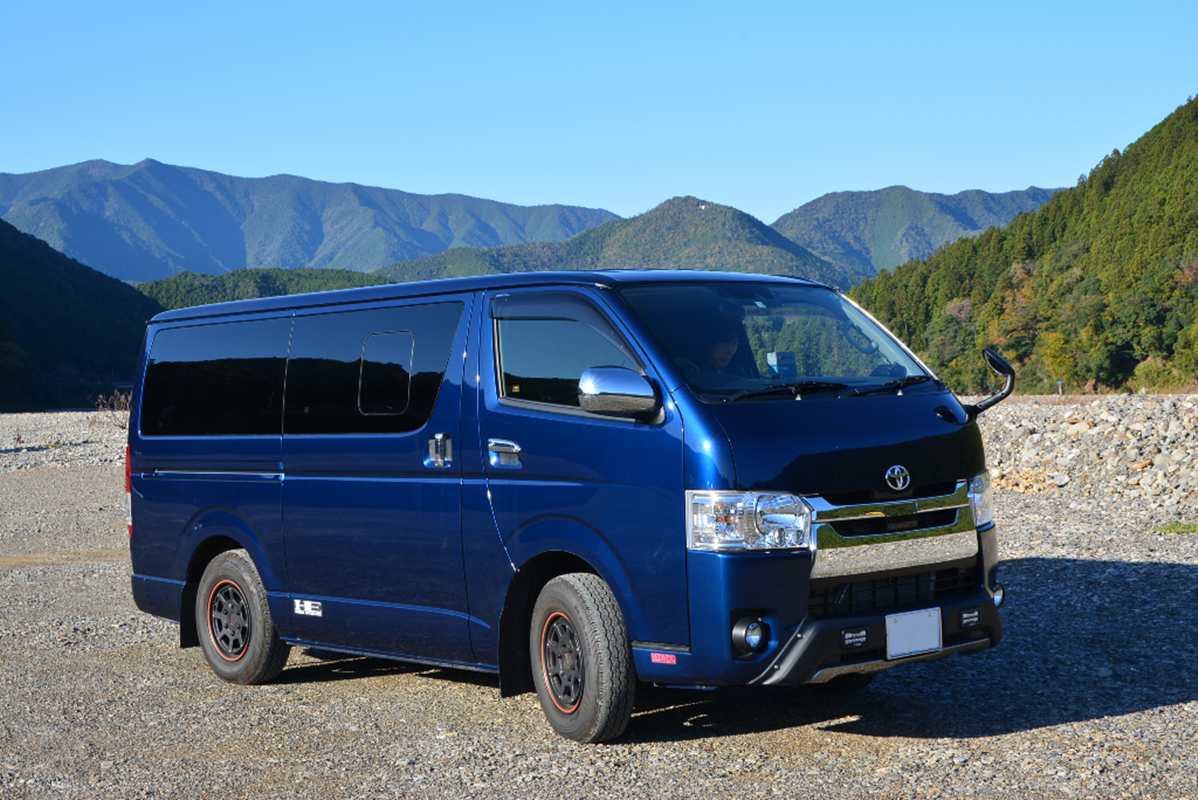 兵庫県　おじろん さん　ハイエース