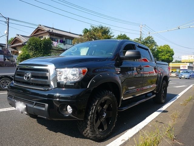 神奈川県　NTG さん　2010 タンドラ 4WD クルーマックス