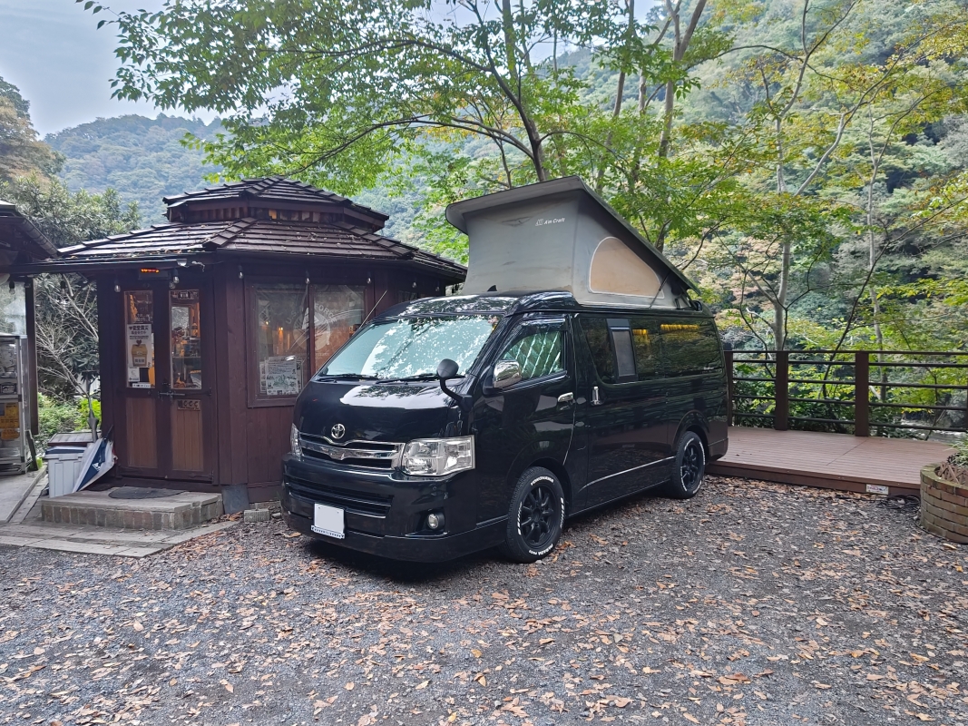 東京都　タカシ さん　ハイエース
