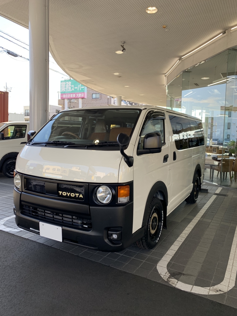 東京都　とし さん　ハイエースバン
