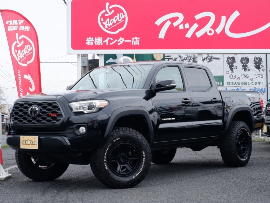 タコマTRDオフロード　タコマ　4WD