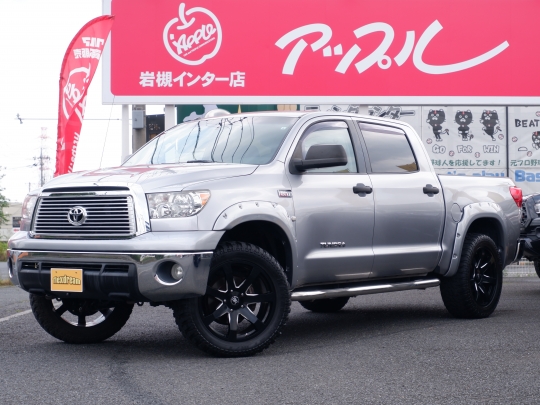 タンドラ新車並行　ベンチシート＆コラムシフト