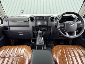 ランクル７０キャンプ　アウトドア　レジャー　４ＷＤ　ＳＵＶ