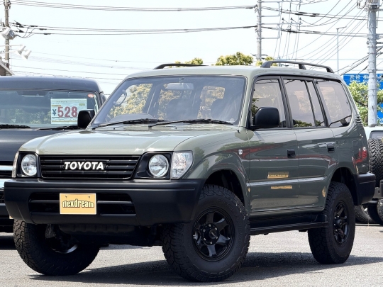 ランクルプラド95系キャンプ　車中泊　丸目フェイス