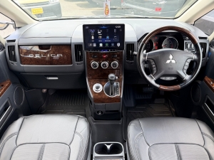 デリカＤ５キャンプ　アウトドア　４ＷＤ　ＳＵＶ