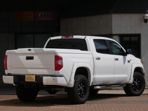 タンドラ新車並行　2020年モデル　スマートキー