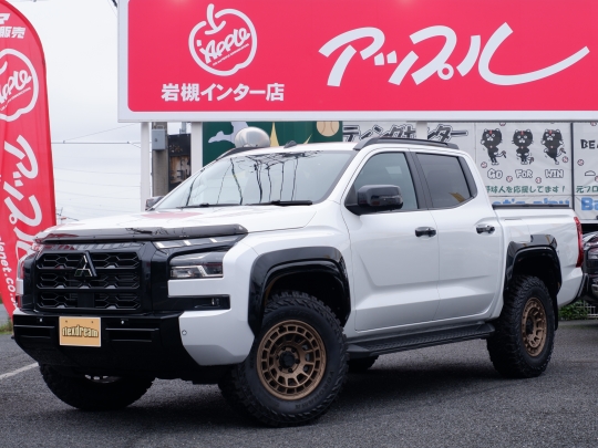 トライトン新車　トライトン　BlackEdition