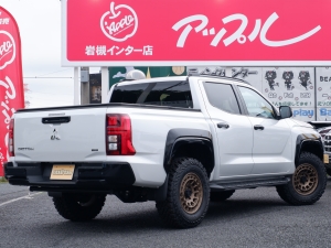 トライトン新車　トライトン　BlackEdition
