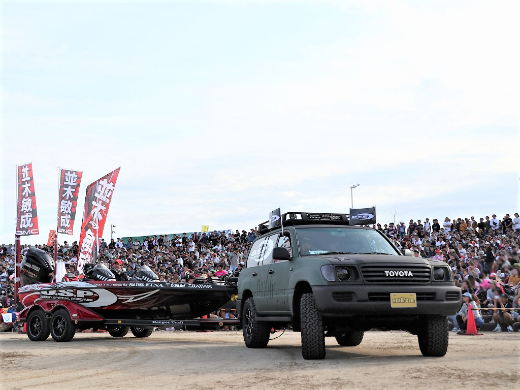 バサーオールスタークラシック17 Osp代表 並木敏成プロがランクル100丸目カスタムで登場 バサーオールスタークラシック17 Osp代表 並木敏成プロがランクル100丸目カスタムで登場