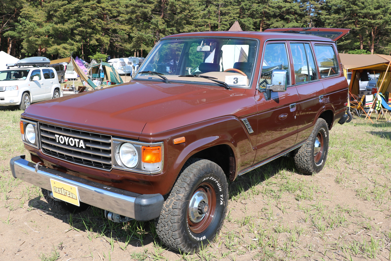 Navi Camp モリパーク アウトドアヴィレッジ 東京昭島 ランクルとハイエースを展示します Navi Camp モリパーク アウトドアヴィレッジ 東京昭島 ランクルとハイエースを展示します
