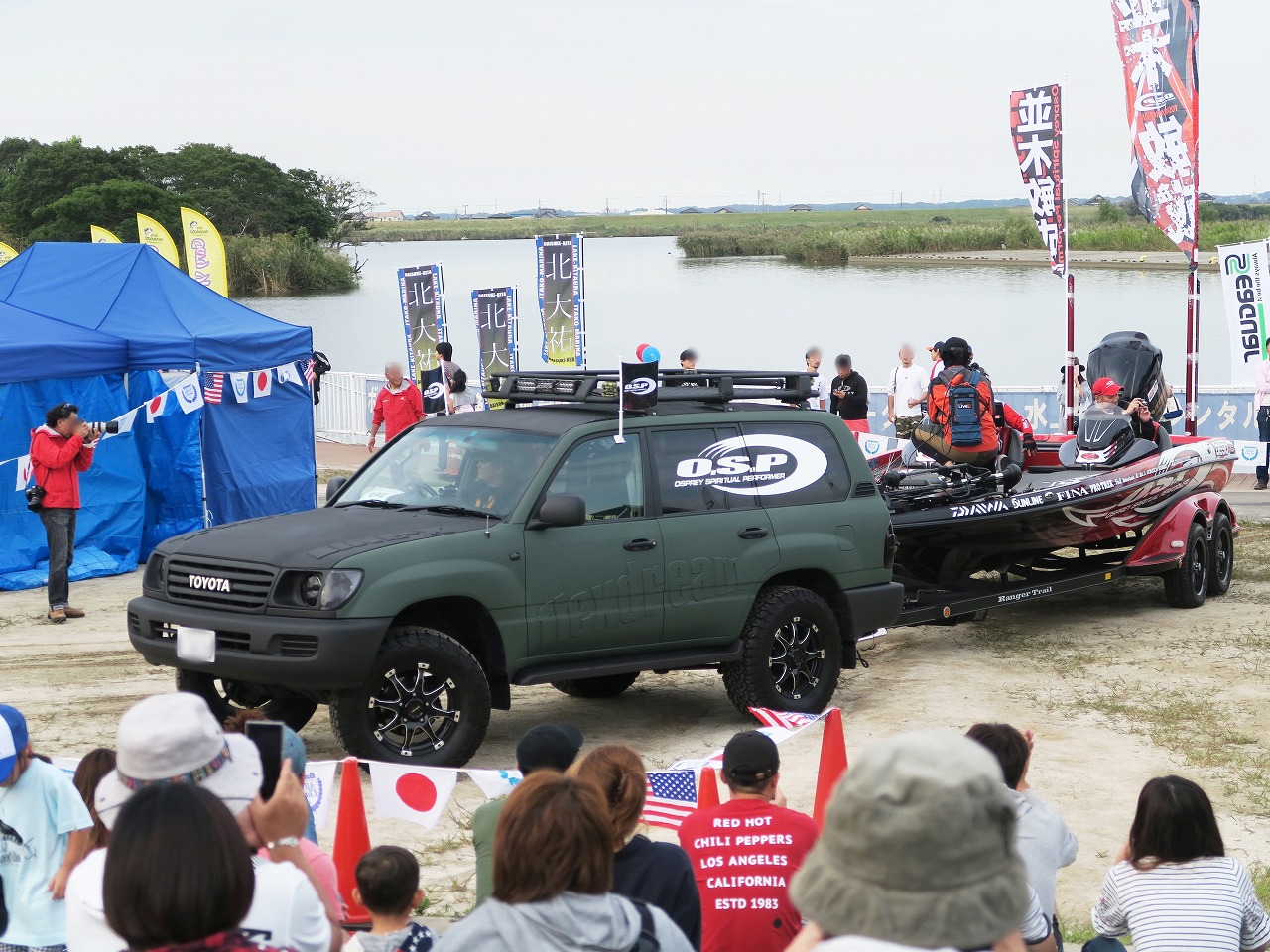 Basser Allstar Classic バサクラ 18 今年もバスプロ仕様カスタムのランクルを出展致します