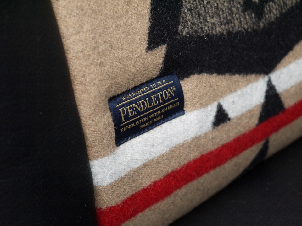 Pendleton（ペンドルトン）ロゴ（シートカバー 新型ジムニー）