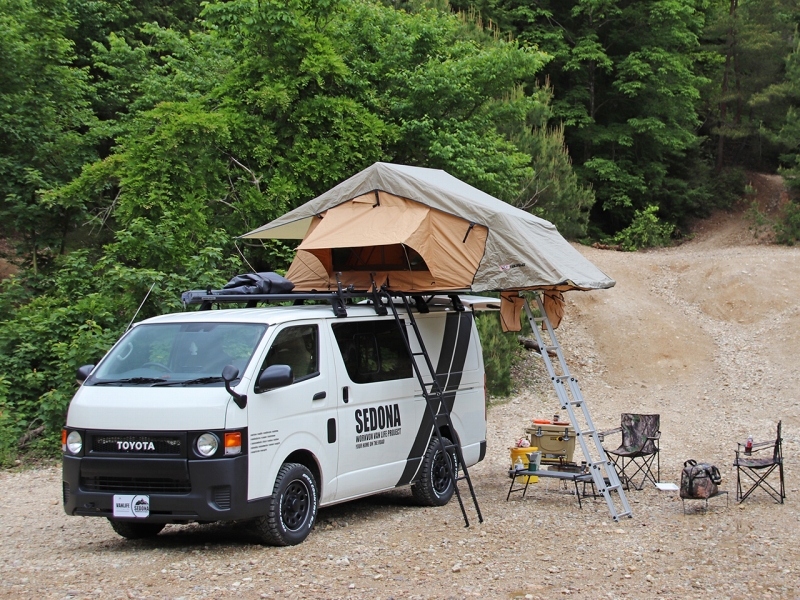 ハイエース200系 SEDONA Vanlife（セドナバンライフ）丸目換装 ライノラック ルーフラック×ARB4x4ルーフトップテント