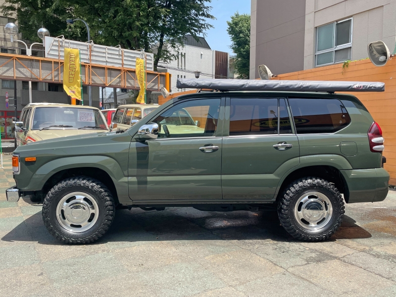 ランクル120プラド 丸目換装クラシックカスタム（ランクル60丸目フェイス） ノーマル車高