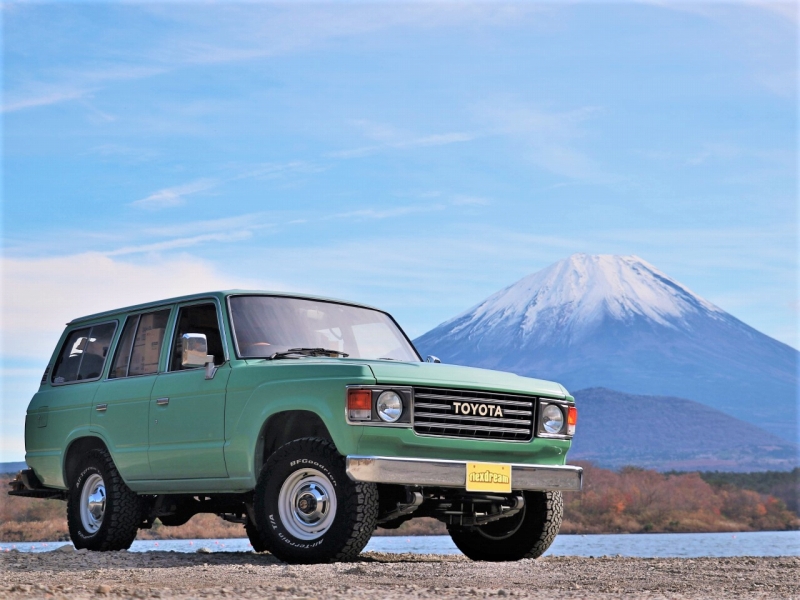 ランクル60 丸目クラシックカスタム ロールーフ（富士山と共に）