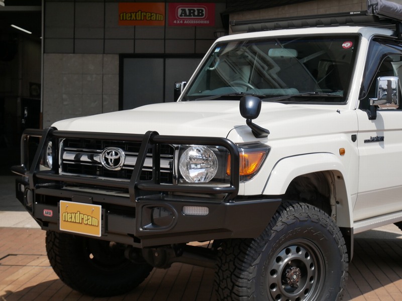 ランクル70 GRJ76 カスタム中古車 ARBバンパー・リフトアップ他
