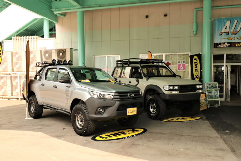 ランクル80とハイラックス LINE-Xカスタム 埼玉自動車大学校 オートジャンボリー2018