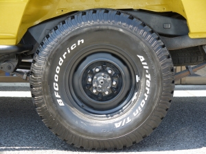 ランクル７０トゥループキャリア