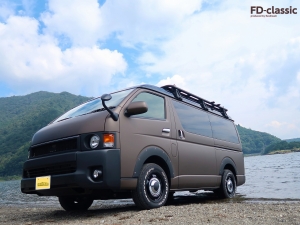 ハイエース車中泊　バンライフ　VANLIFE　OVERLANDER