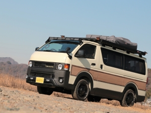 ハイエース丸目換装　ハイエースバン４ＷＤ　クラシック