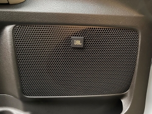 タンドラ新並　地デジナビ　ＪＢＬ