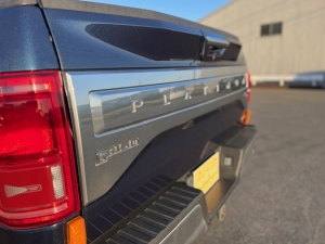 フォード　F150プラチナム