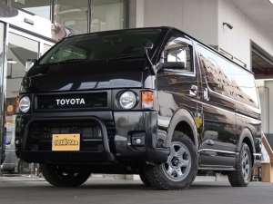 ハイエース200系パーツ新車コンプリートflexdream：FDフロントブッシュバー
