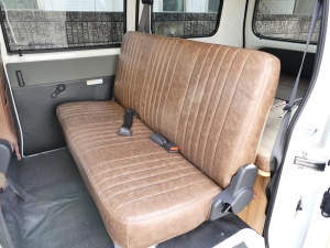 タウンエース新車コンプリートタウンエース　FD-classic　車中泊　オールペイント