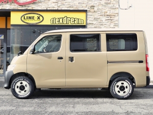 タウンエース新車コンプリートタウンエース　FD-classic　車中泊　オールペイント